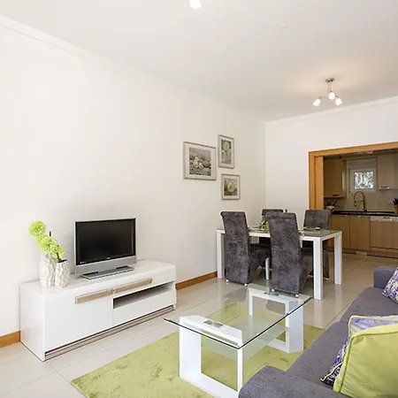 Quinta Da Barracuda Apartment *
