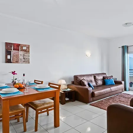 Quinta Da Barracuda Apartment